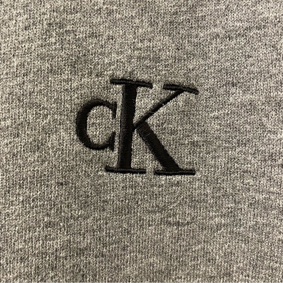 CALVIN KLEIN Grey Crewneck - Picture 2 of 10